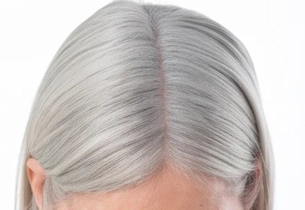 The same wide part after Root & Scalp Cover Up: the scalp no longer shows through
